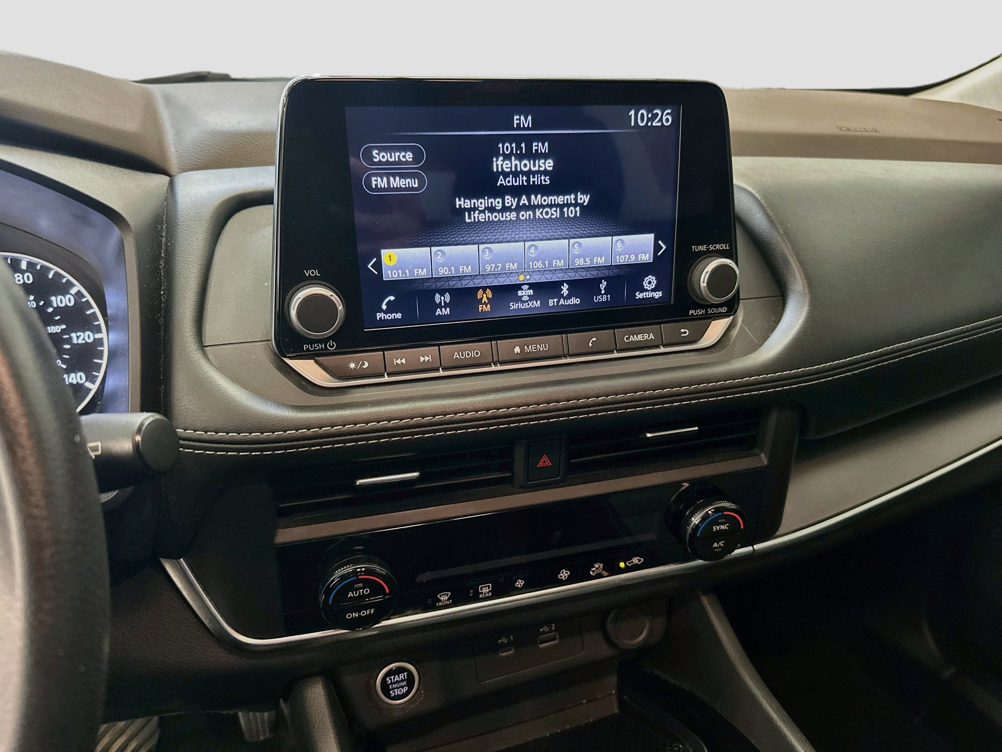 Used 2023 Nissan Rogue SV AWD/4WD image 25