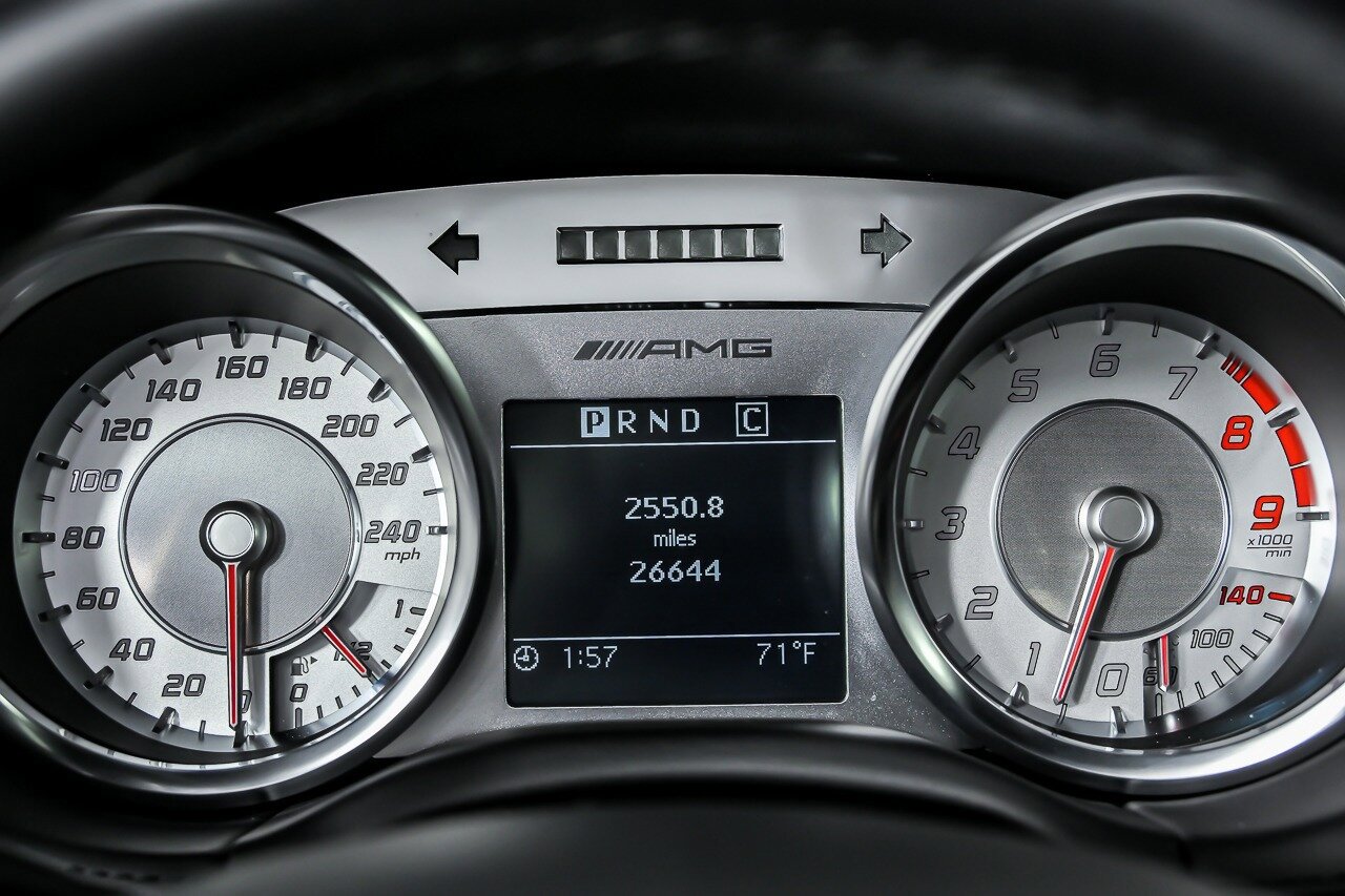 Used 2012 Mercedes-Benz SLS AMG Coupe image 27