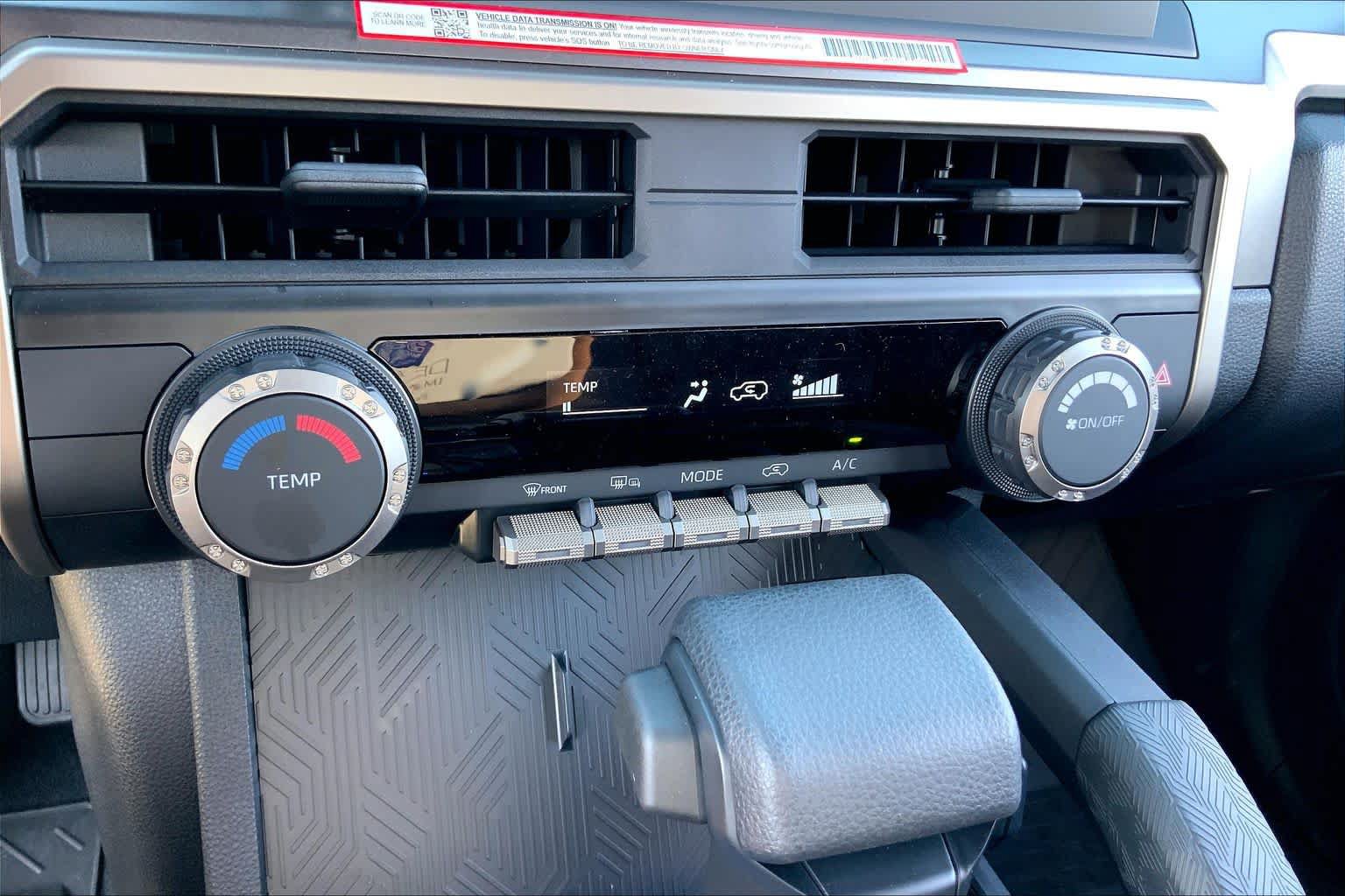 Used 2026 Toyota 4Runner SR5 AWD/4WD image 32