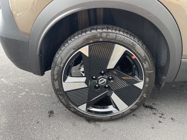 New 2025 Nissan Kicks SR image 34