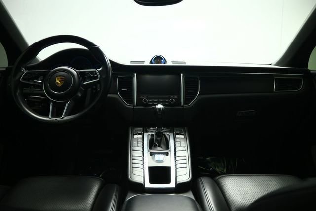 Used 2018 Porsche Macan GTS AWD/4WD image 37