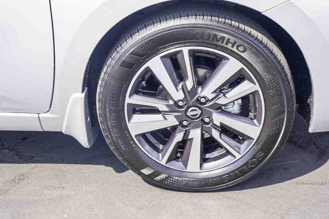 New 2025 Nissan Versa SV w/ Trunk Package image 10