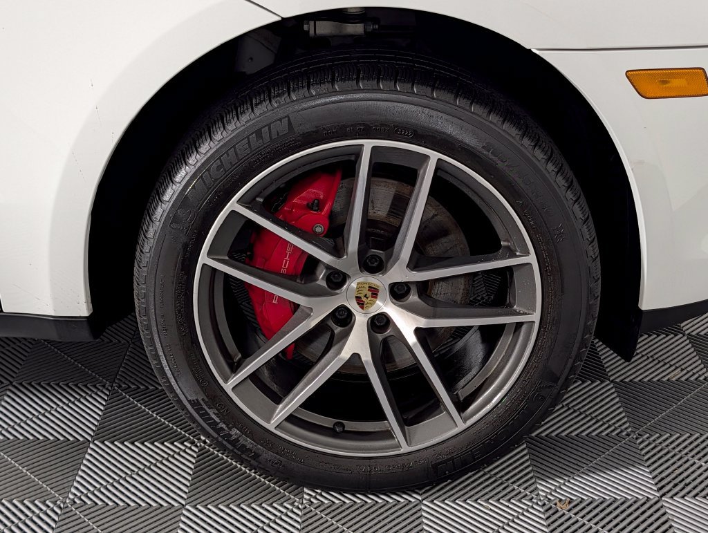 Certified 2023 Porsche Macan S AWD/4WD image 13