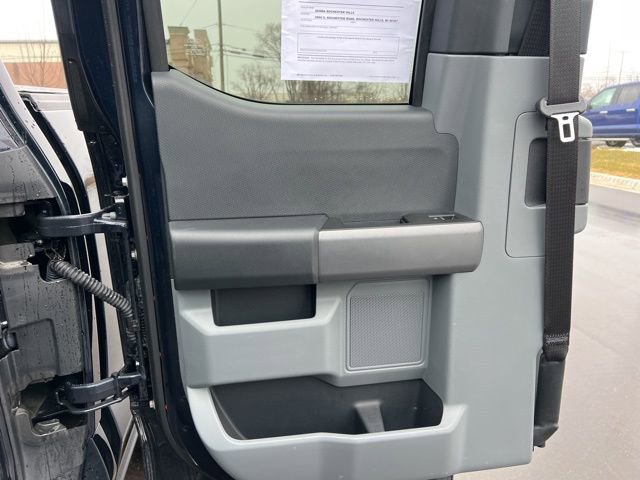 Used 2022 Ford F150 XLT w/ Equipment Group 302A High image 19