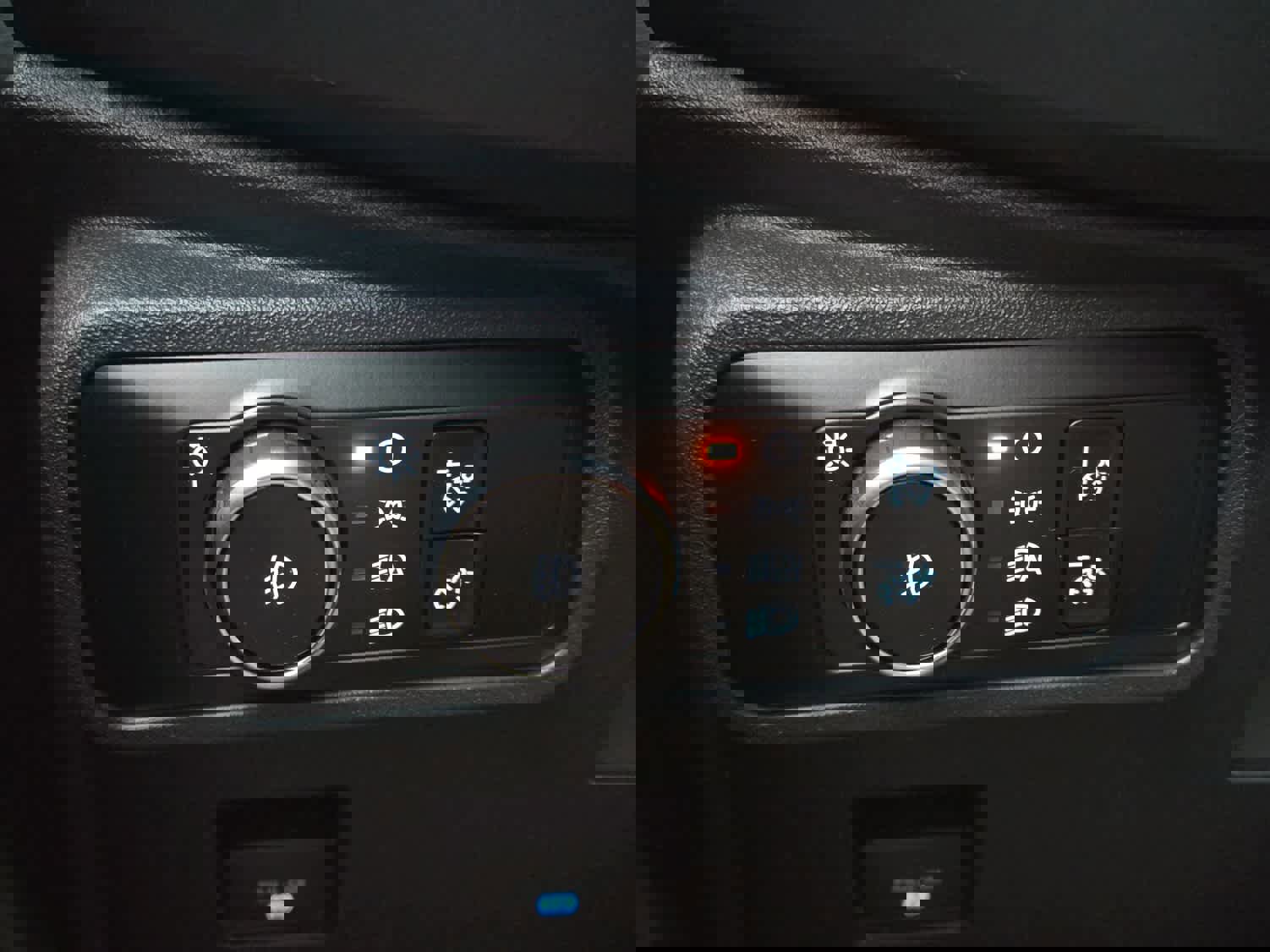 New 2025 Ford Bronco Badlands image 35