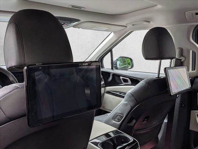 Used 2024 Kia Carnival SX Prestige FWD image 15