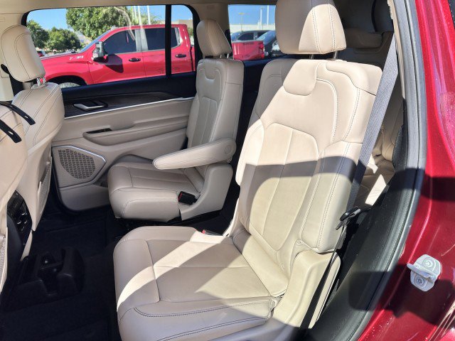 Used 2021 Jeep Grand Cherokee L Limited w/ MOPAR Finishing Package image 13