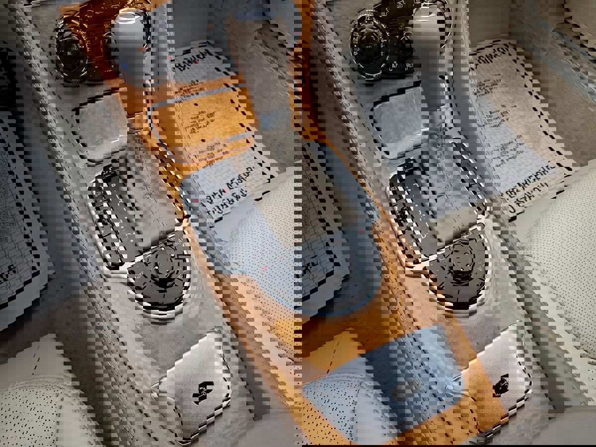 Used 2007 Mercedes-Benz SL 600 image 30