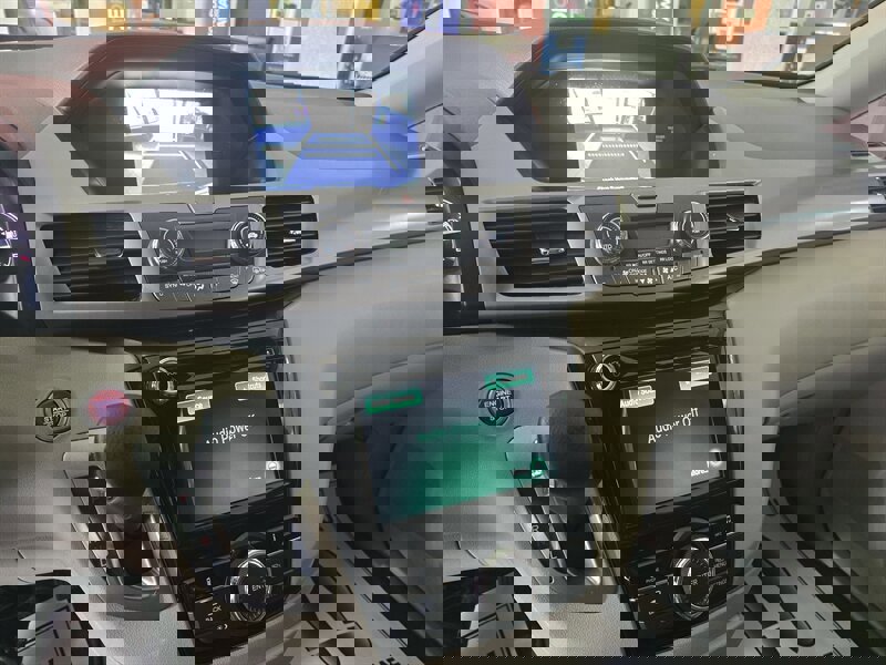 Used 2015 Honda Odyssey EX image 18