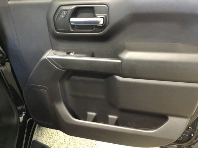 Used 2020 Chevrolet Silverado 1500 Custom w/ Custom Value Package image 52