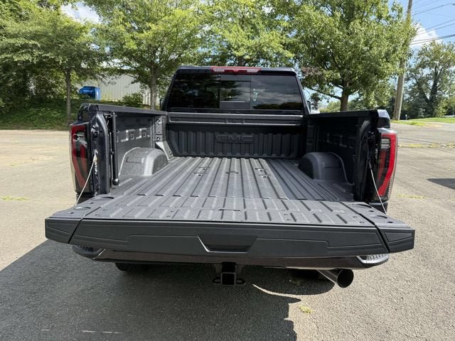 New 2026 GMC Sierra 3500 AT4 AWD/4WD image 12