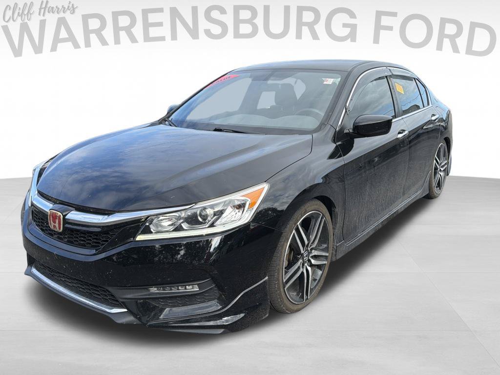 Used 2017 Honda Accord Sport image 3