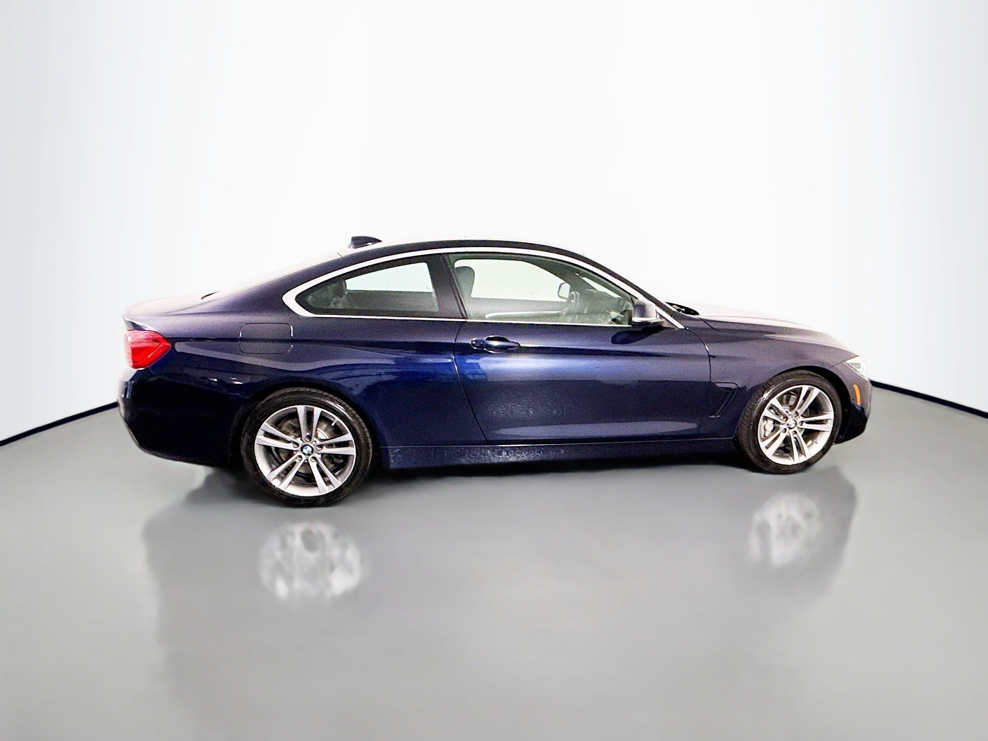 Used 2019 BMW 440i Coupe w/ Executive Package RWD image 11