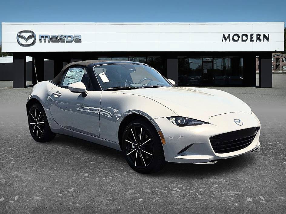 New 2026 MAZDA MX-5 Miata Grand Touring RWD image 7