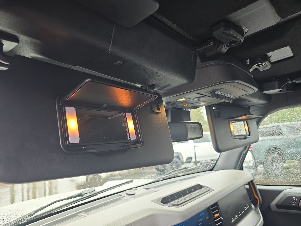 Used 2021 Ford Bronco Badlands image 12