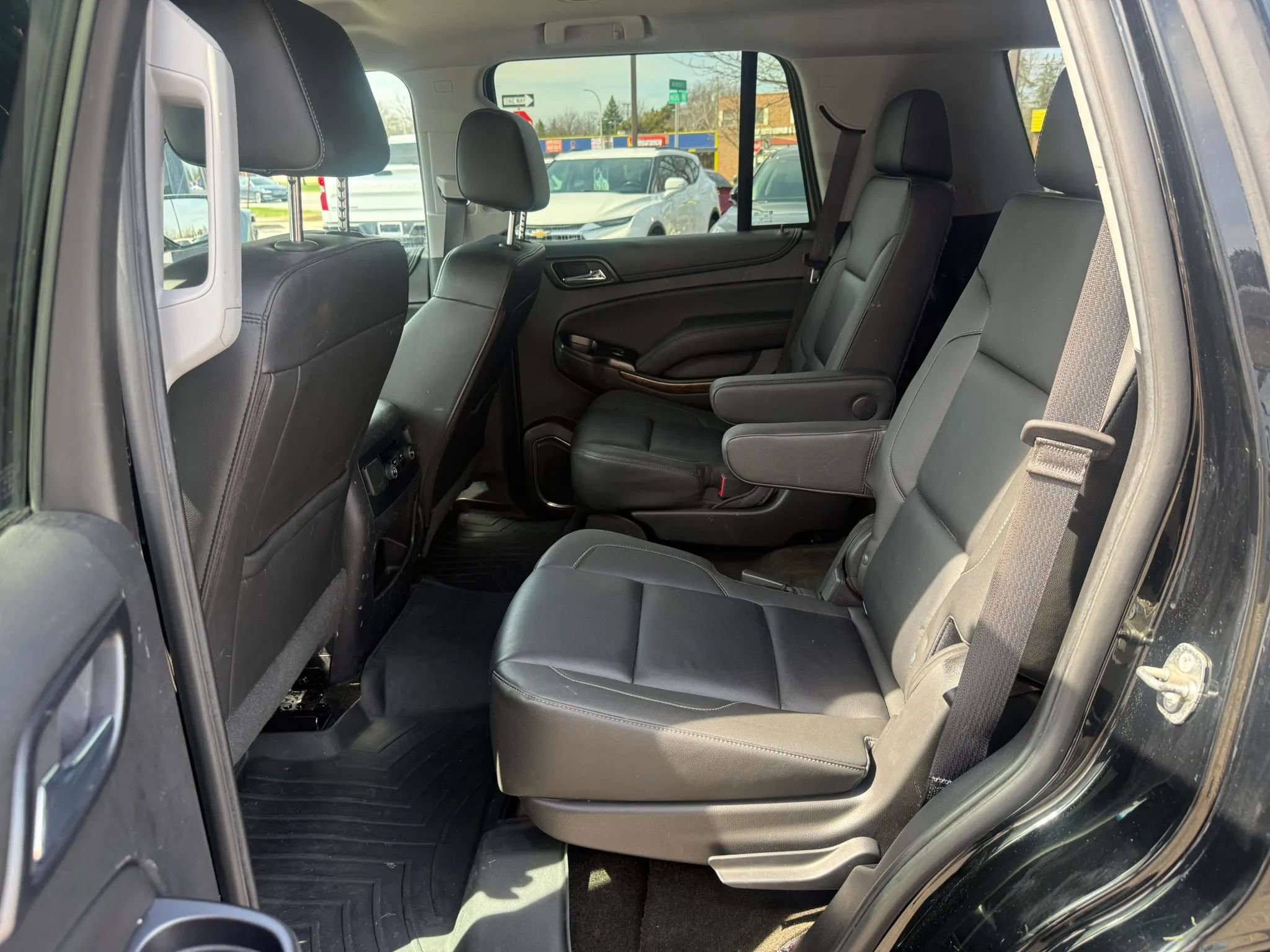 Used 2018 Chevrolet Tahoe LT AWD/4WD image 27