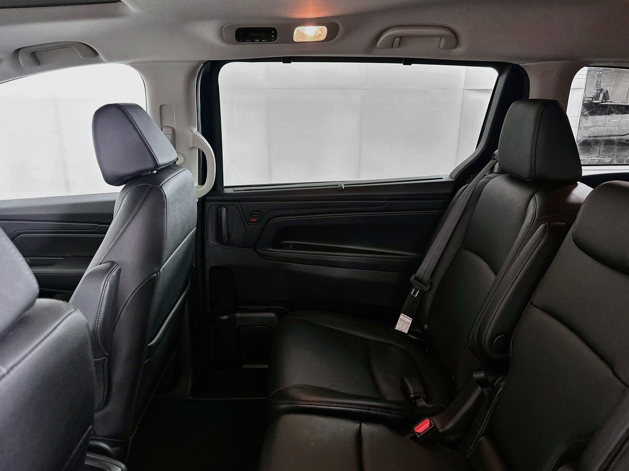 Used 2025 Honda Odyssey EX-L image 32