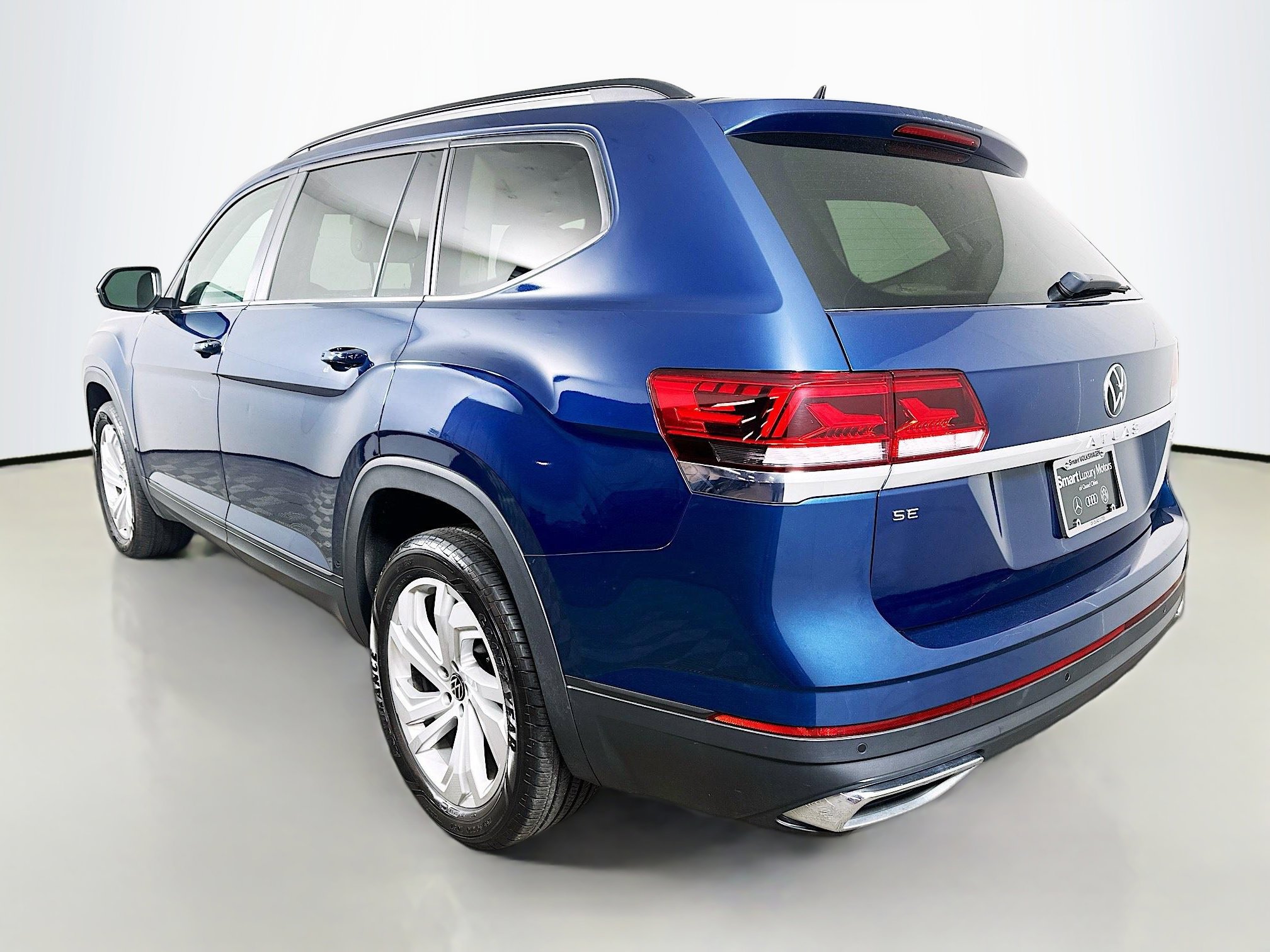 Certified 2022 Volkswagen Atlas SE image 5