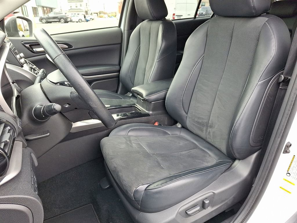 Used 2024 Mitsubishi Eclipse Cross SE image 8