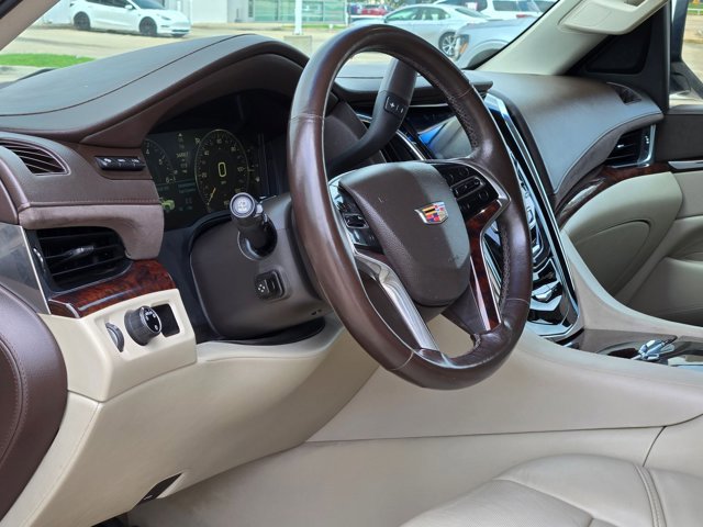 Used 2015 Cadillac Escalade Luxury RWD image 9