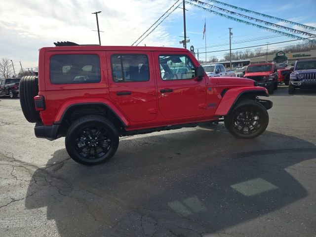 Used 2025 Jeep Wrangler Sahara 4xe w/ Safety Group image 15
