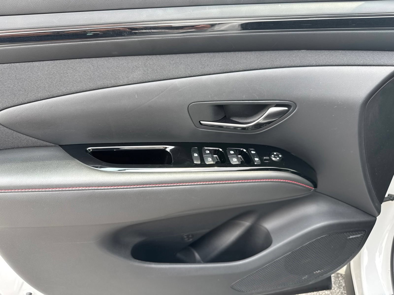 Certified 2024 Hyundai Tucson N Line AWD/4WD image 18