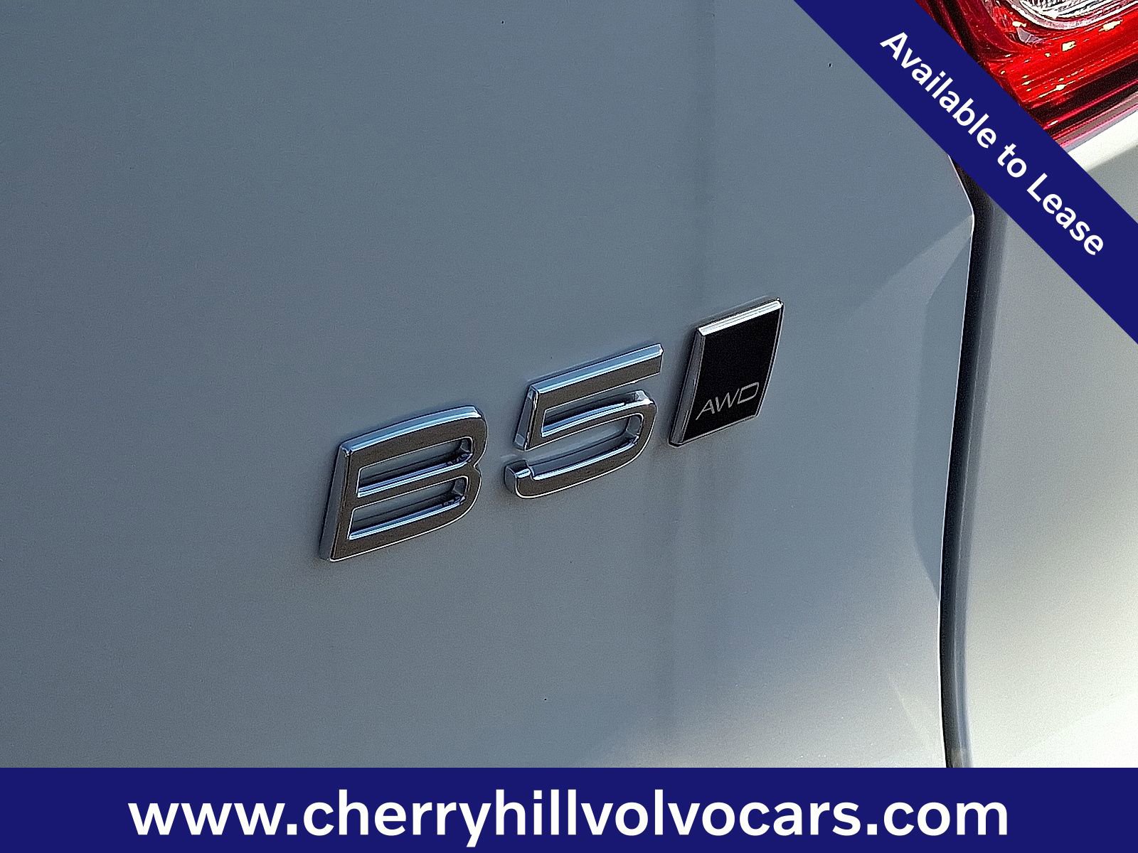 Certified 2026 Volvo XC40 B5 Plus w/ Protection Package Premier image 12