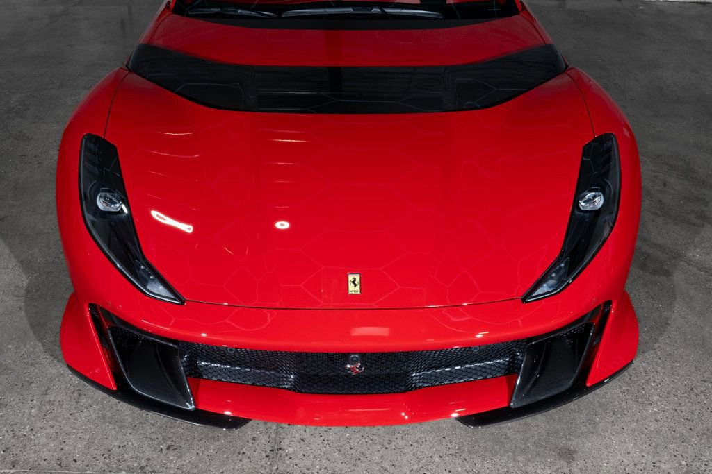 Used 2022 Ferrari 812 Competizione image 39