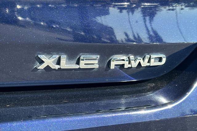 Certified 2022 Toyota Highlander XLE image 33