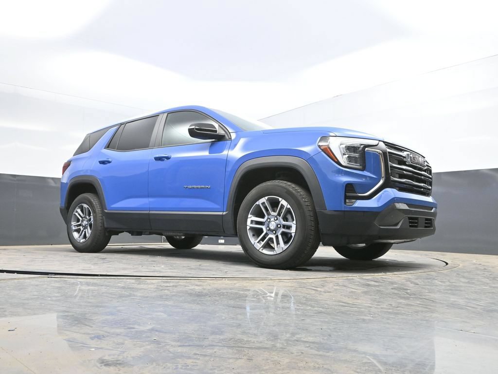 Used 2025 GMC Terrain Elevation AWD/4WD image 31