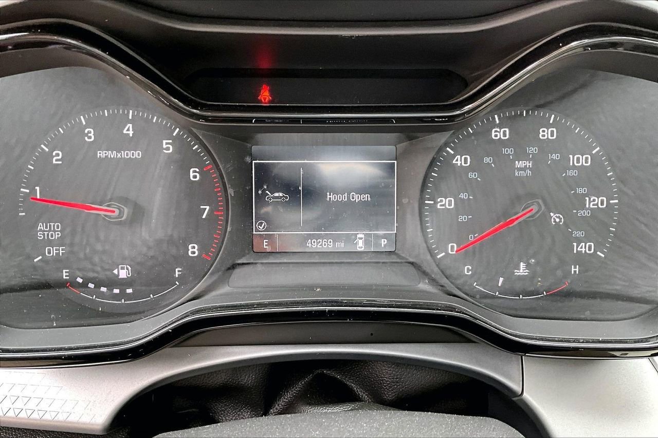 Used 2024 Chevrolet Trax LS w/ LS Convenience Package FWD image 12