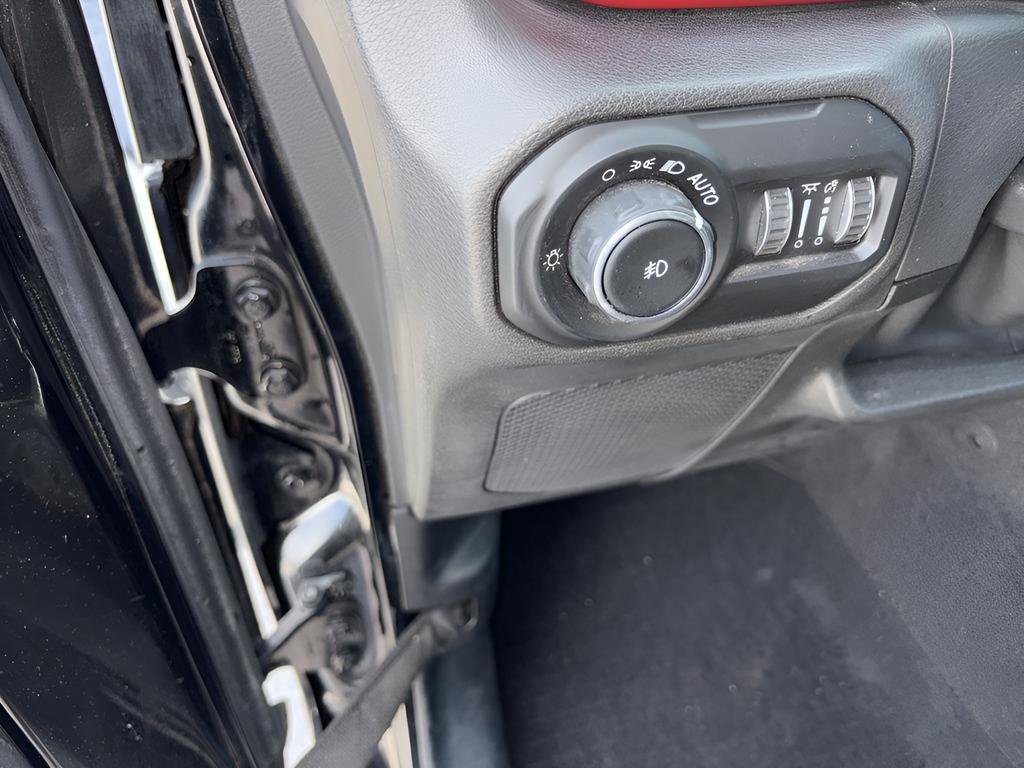 Used 2021 Jeep Wrangler Unlimited Rubicon image 16