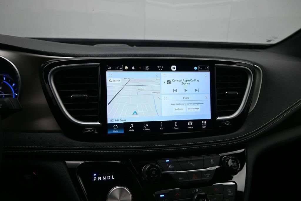 Used 2023 Chrysler Pacifica Limited w/ S Appearance Package FWD image 17