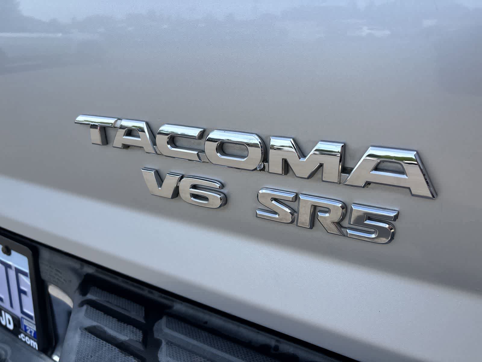 Used 2005 Toyota Tacoma PreRunner RWD image 8