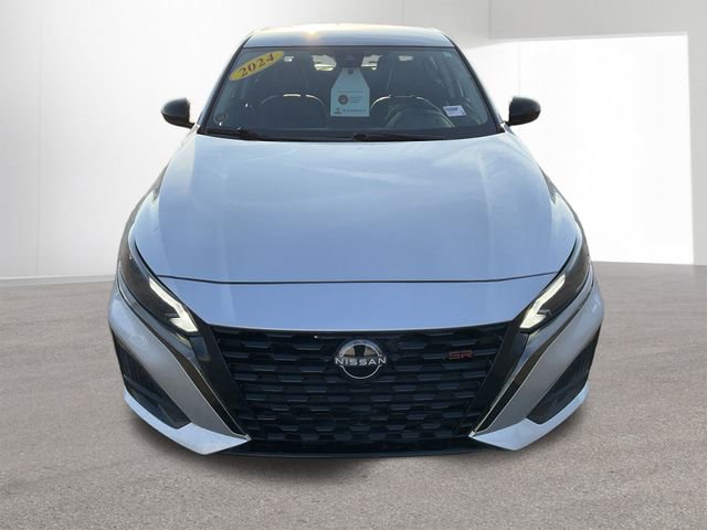 Certified 2024 Nissan Altima 2.5 SR image 6