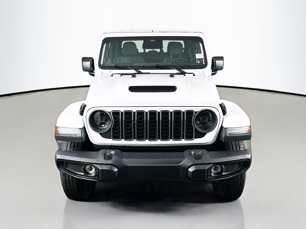 New 2026 Jeep Gladiator Sport AWD/4WD image 2