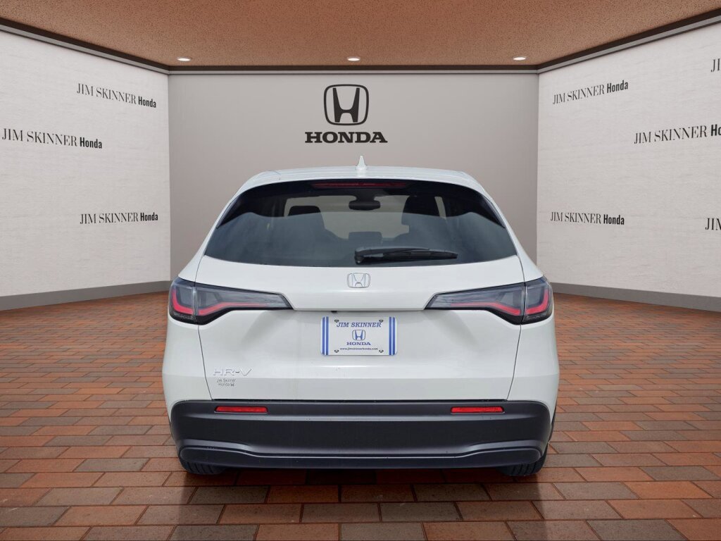 New 2027 Honda HR-V LX image 10