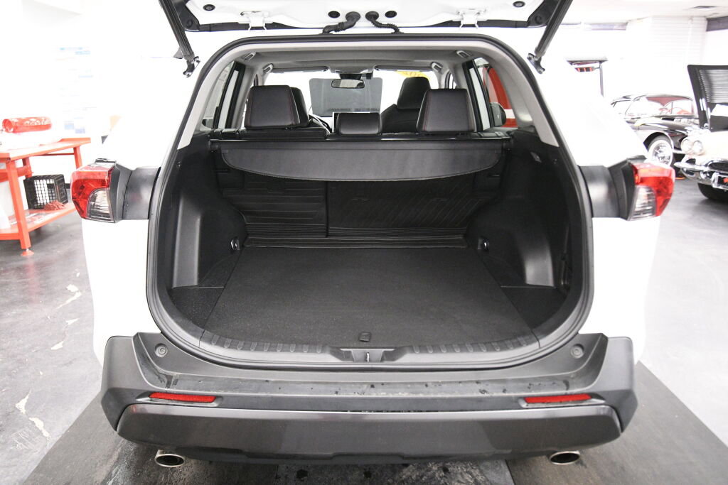 Used 2020 Toyota RAV4 TRD Off-Road w/ TRD Off-Road Weather Package image 23