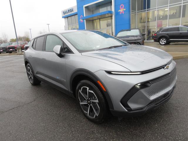 New 2026 Chevrolet Equinox EV LT image 3