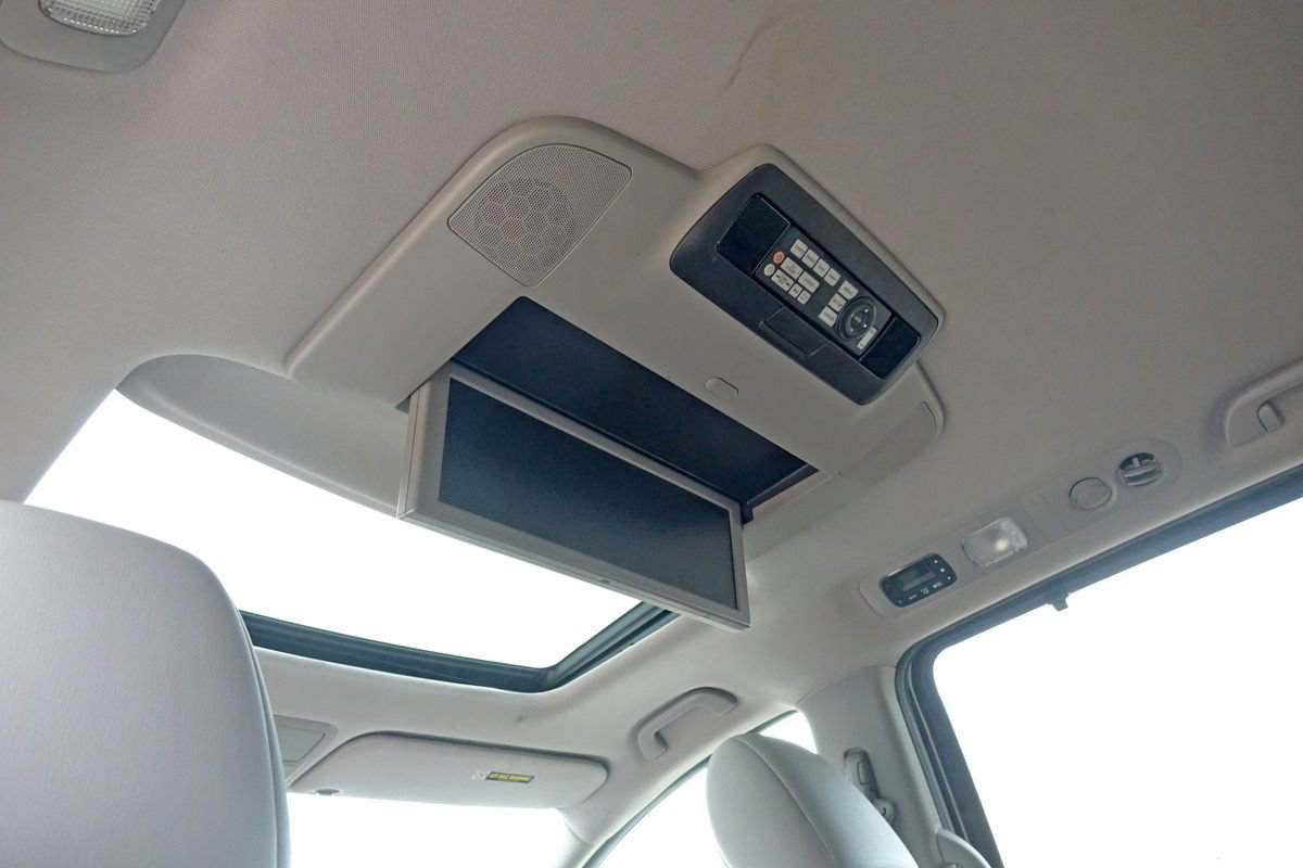 Used 2012 Honda Odyssey Touring image 9