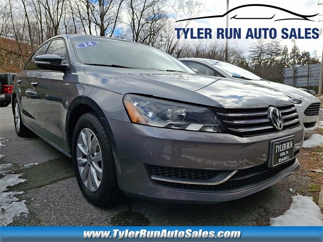 Used 2014 Volkswagen Passat 1.8T S