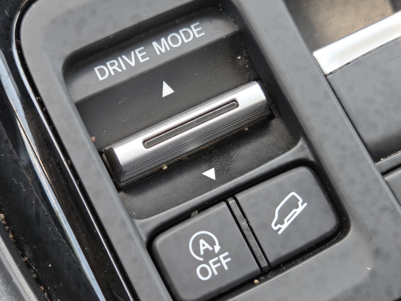 Certified 2024 Honda Pilot Touring image 9