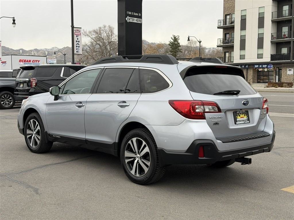Used 2018 Subaru Outback 2.5i Limited image 5