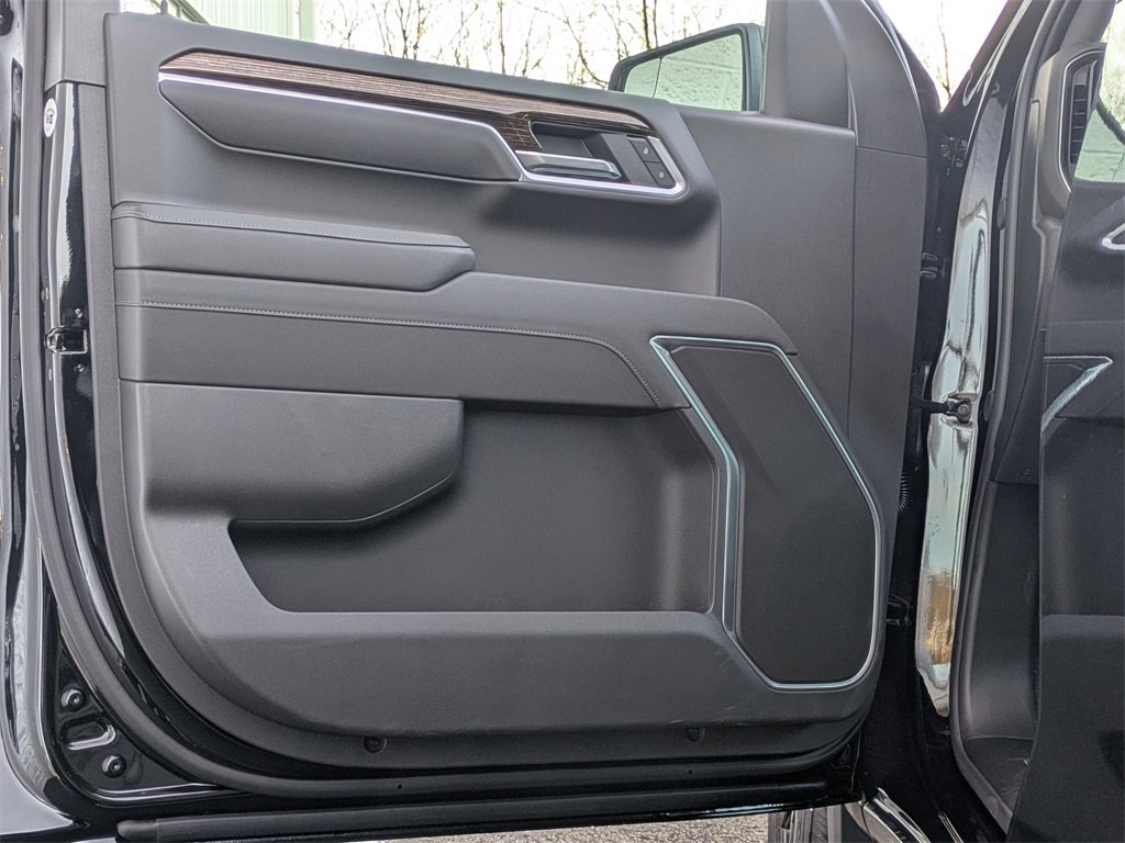 New 2026 GMC Sierra 1500 Elevation image 11