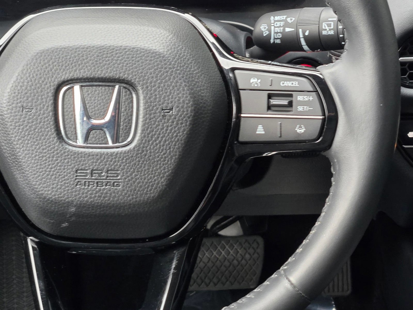 Used 2025 Honda HR-V EX-L image 16