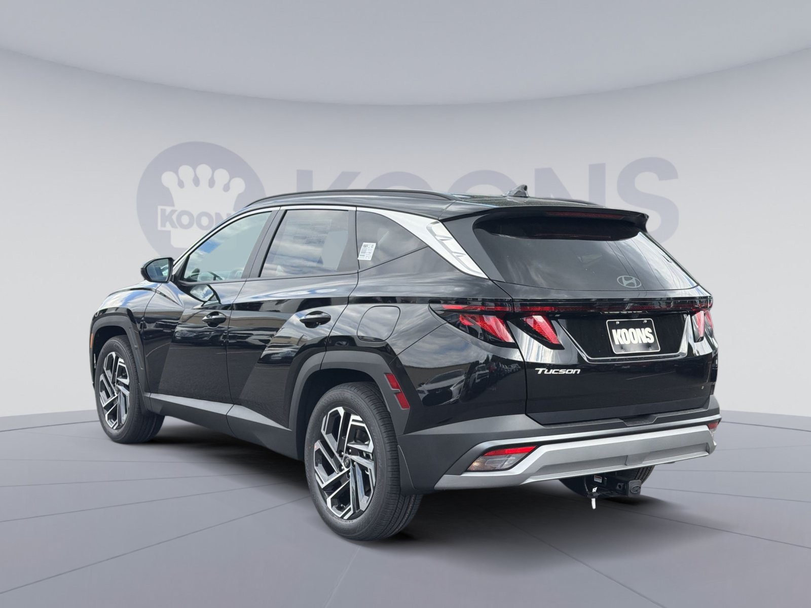 New 2026 Hyundai Tucson SEL Plus w/ Tow & Go Package FWD image 4