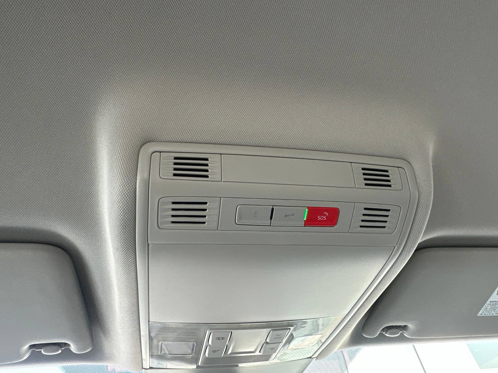 Certified 2025 Volkswagen Taos S AWD/4WD image 65