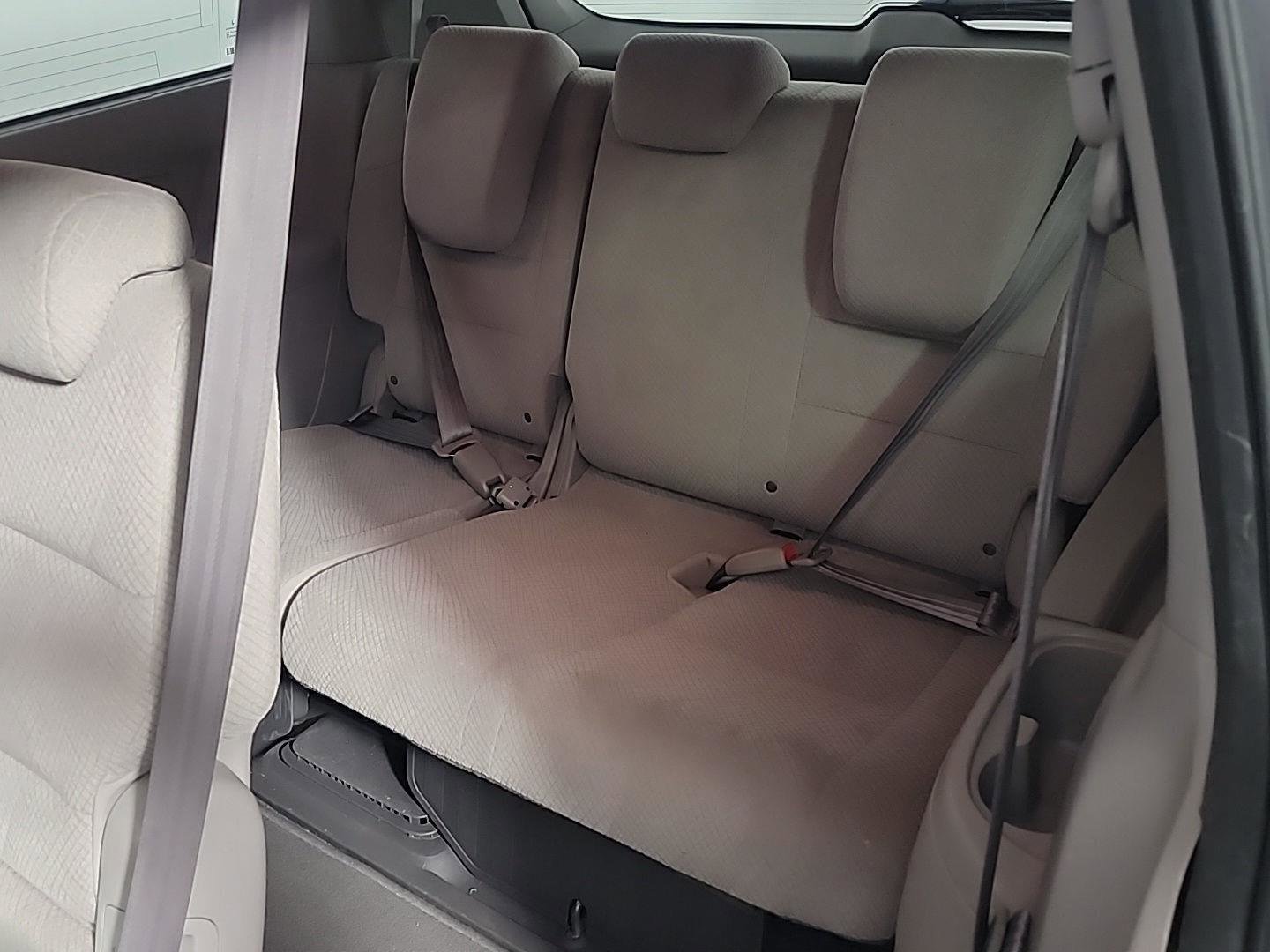 Used 2016 Honda Odyssey SE image 18