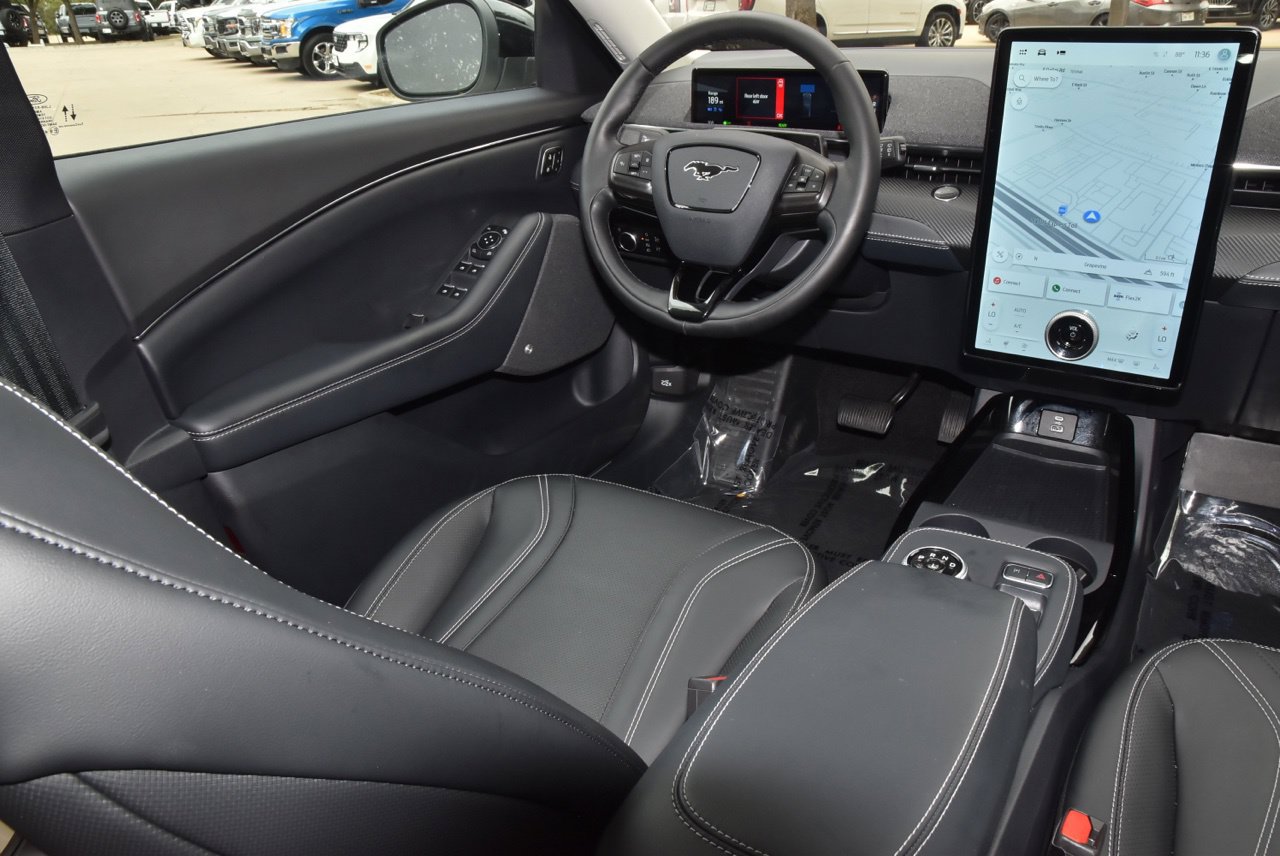 Certified 2023 Ford Mustang Mach-E Premium AWD/4WD image 15