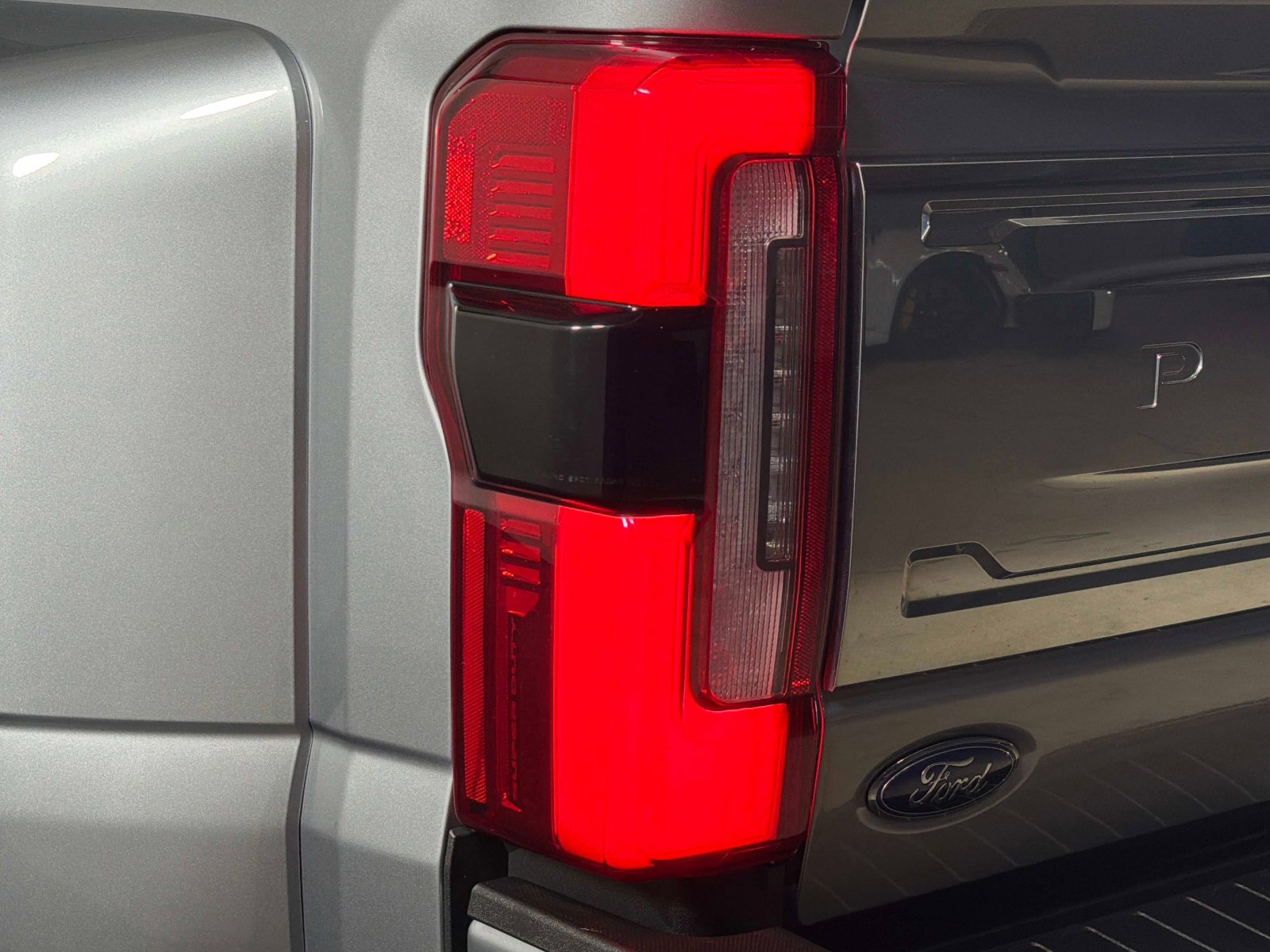 Used 2023 Ford F350 Platinum AWD/4WD image 20
